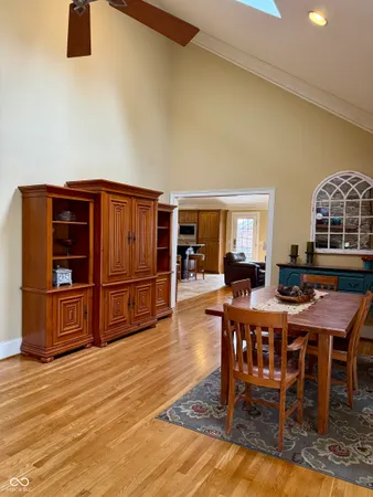 $850,000 | 7501 Chapel Hill Road, Borden, IN 47106