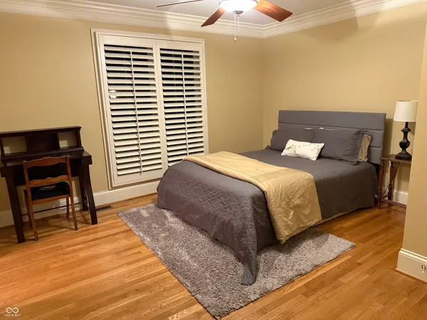 $850,000 | 7501 Chapel Hill Road, Borden, IN 47106