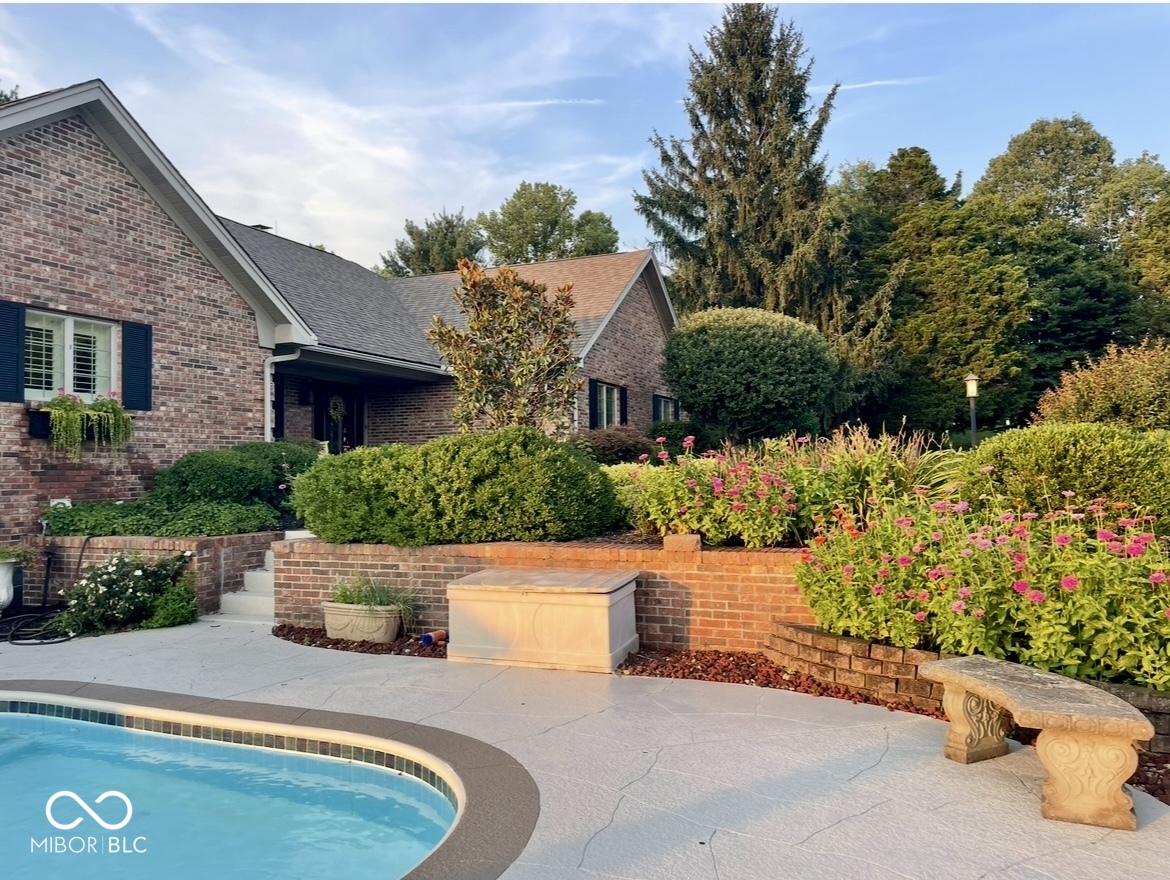 7501 Chapel Hill Road Borden, IN 47106 - Photo 8 of 87