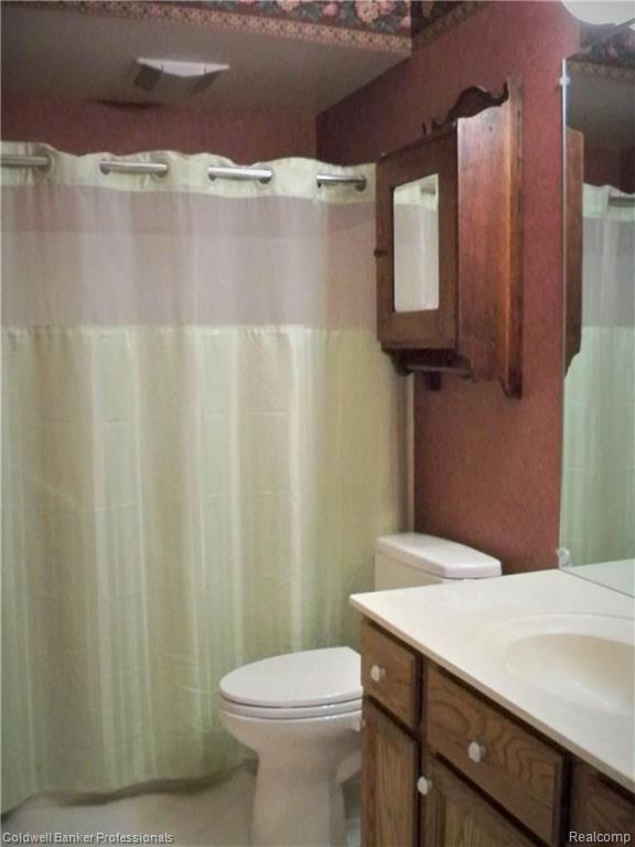 1321 Copper Circle Rochester, MI 48306 - Photo 16 of 25