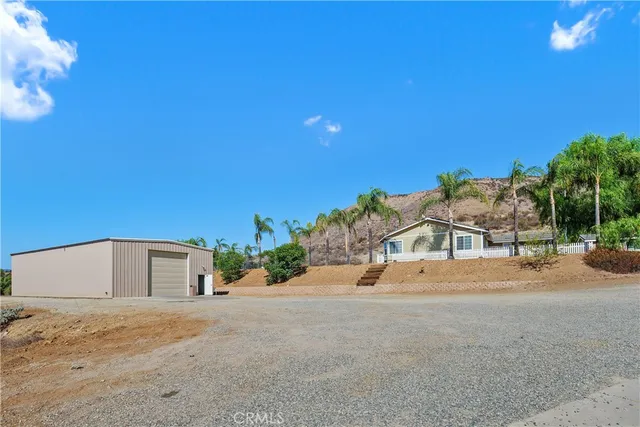 $925,000 | 23742 Bundy Canyon Road, Wildomar, CA 92595