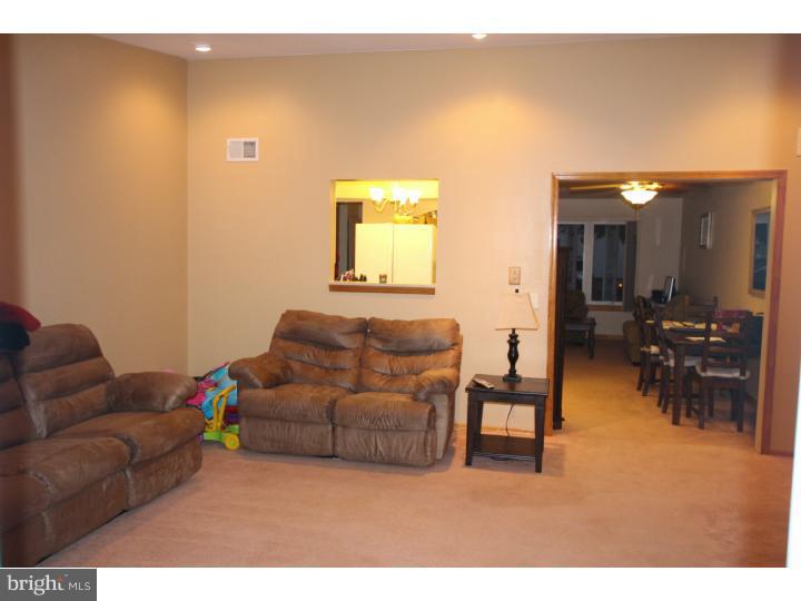 69 Farmhouse Road Sicklerville, NJ 08081 - Photo 7 of 24 Den