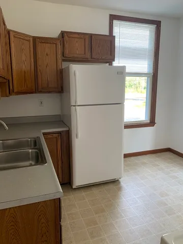 $1,500 | 6 Exchange Street, Unit A, Templeton, MA 01436