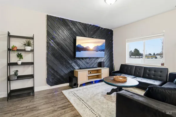 $299,000 | 900 East 20th Street, Burley, ID 83318