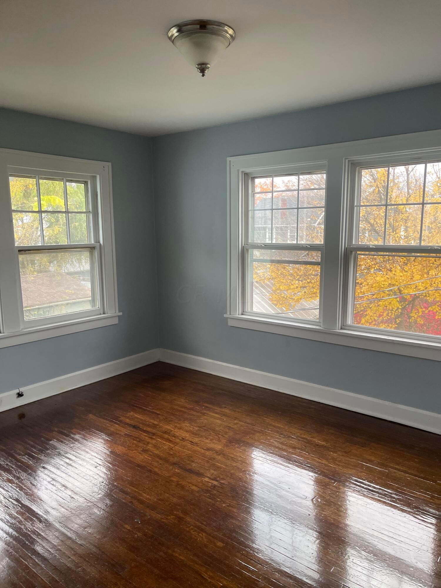 118 East Kelso Road, Unit 120 Columbus, OH 43202 - Photo 9 of 11 Bedroom