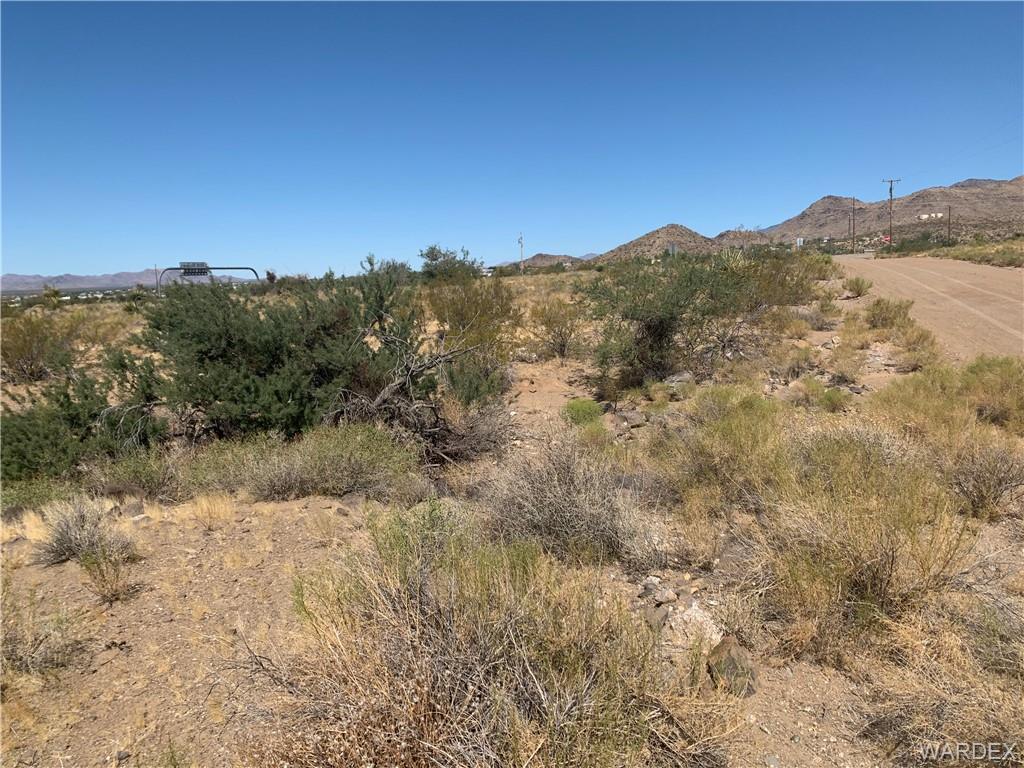 0 Kelvin Road Golden Valley, AZ 86413 - Photo 4 of 11 a view of mountains and valleys