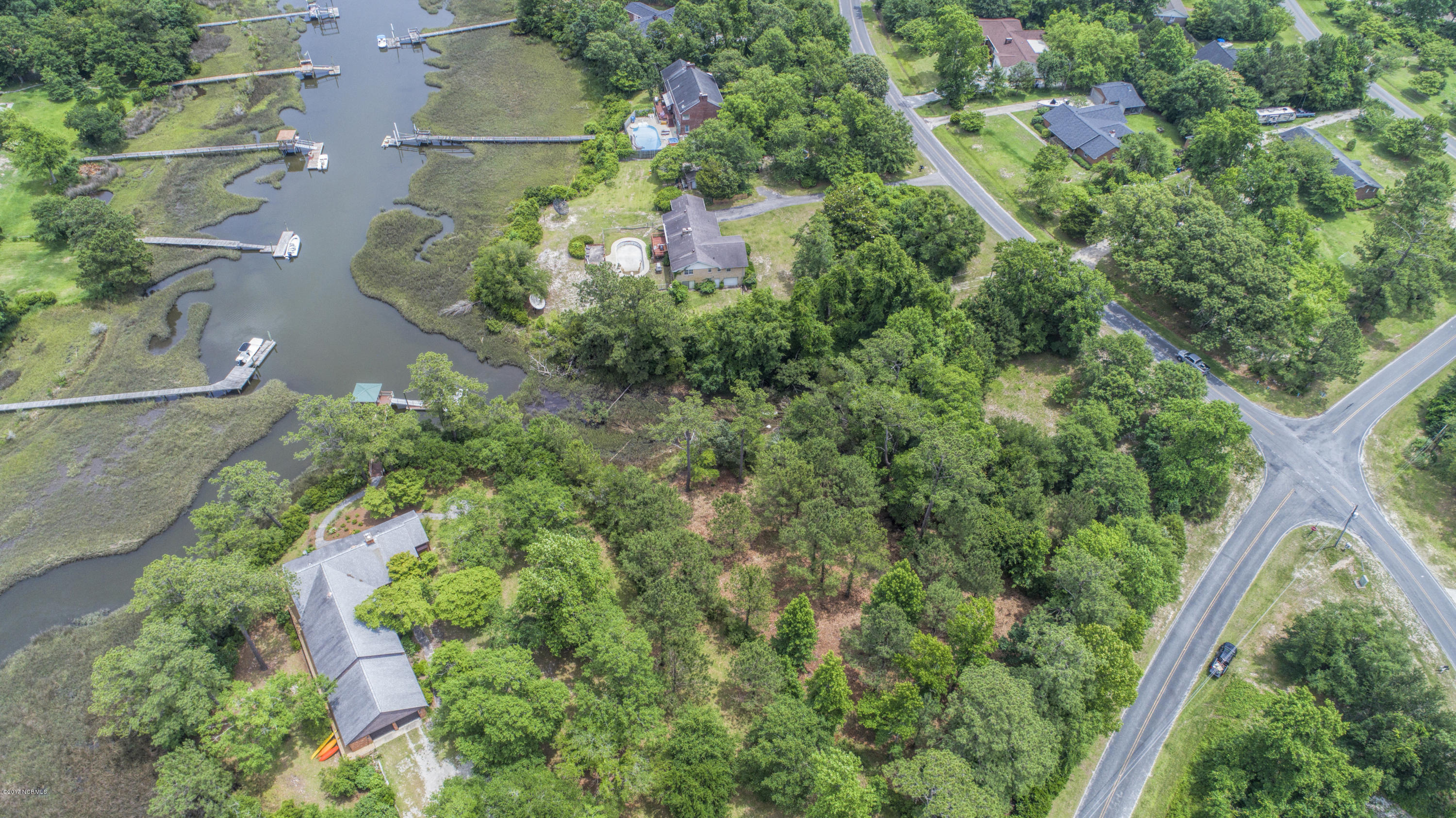 7 Hughes Road Hampstead, NC 28443 - Photo 8 of 16 7-7