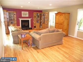 783 Panorama Road Villanova, PA 19085 - Photo 5 of 12 Family Room