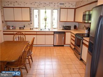 783 Panorama Road Villanova, PA 19085 - Photo 6 of 12 Kitchen