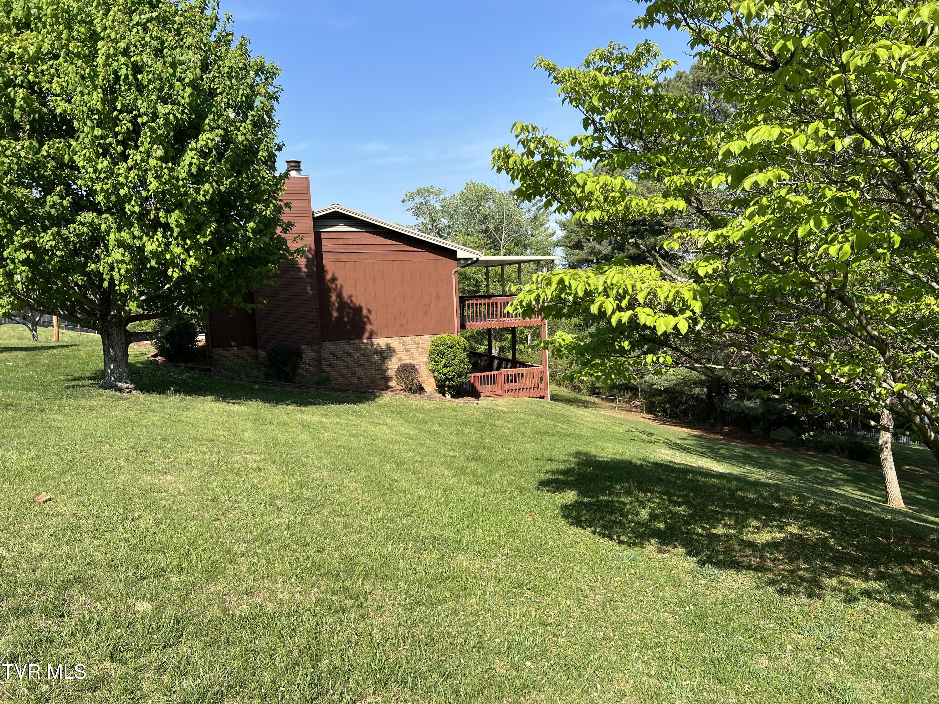 737 Foothills Road Kingsport, TN 37663 - Photo 70 of 80 IMG_5552