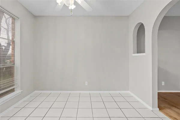 $2,200 | 1024 Edgewood Trail, Benbrook, TX 76126