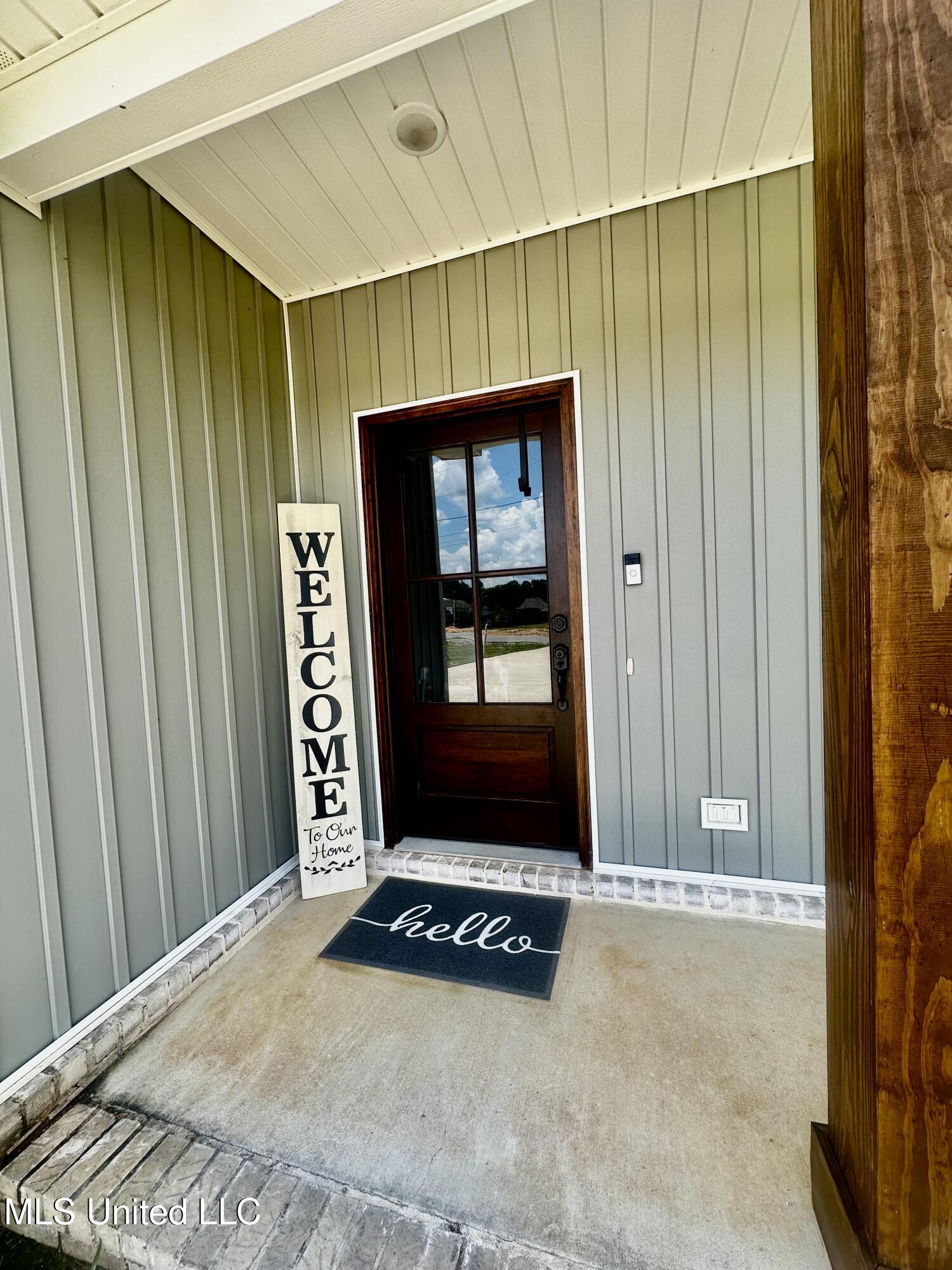 118 Trevor Lane Lucedale, MS 39452 - Photo 3 of 28 IMG_0605