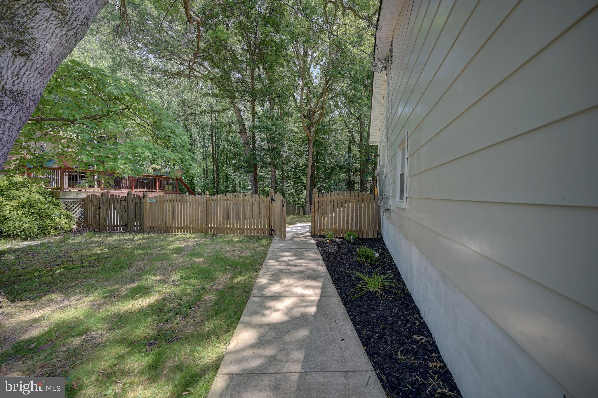 523 Ridge Road Annapolis, MD 21401 - Photo 6 of 62 Gallery Image 6