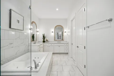 $620,000 | 3210 Carlisle Street, Unit 48, Dallas, TX 75204