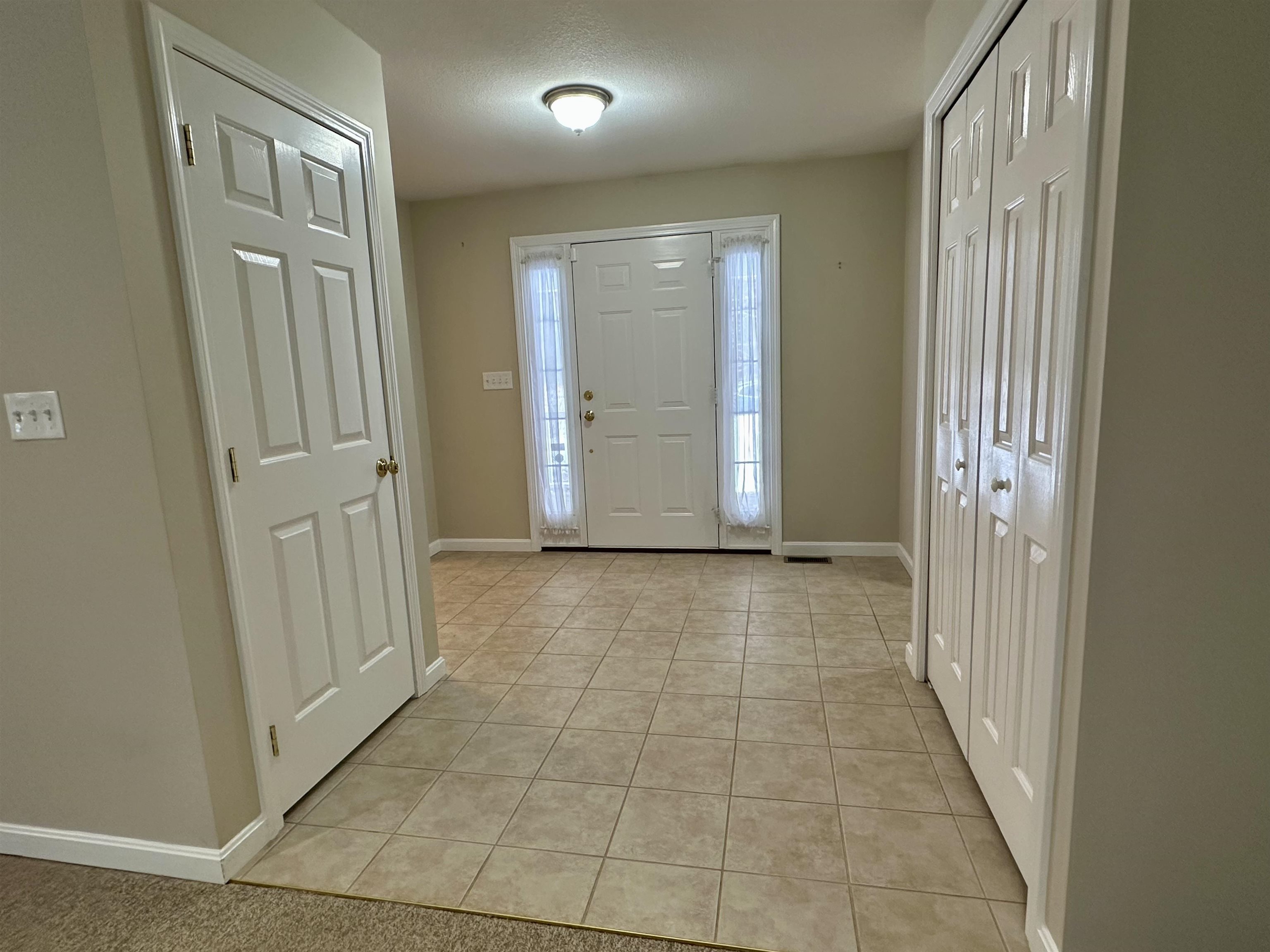 17 Mountain View Drive Keene, NH 03431 - Photo 2 of 23