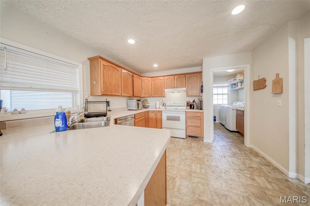1206 Casey Lane Rolla, MO 65401 - Photo 11 of 52
