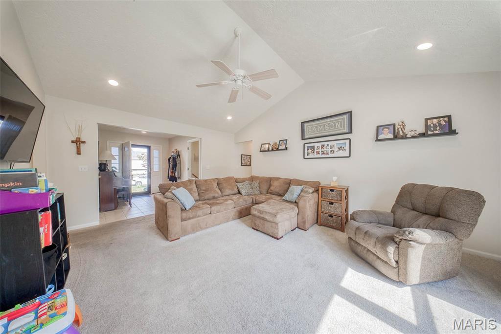 1206 Casey Lane Rolla, MO 65401 - Photo 6 of 52