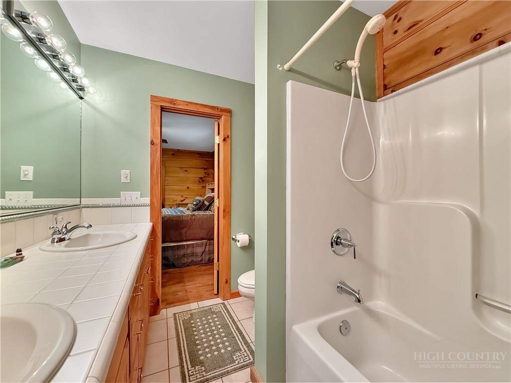 219 Red Maple Lane Boone, NC 28607 - Photo 17 of 37