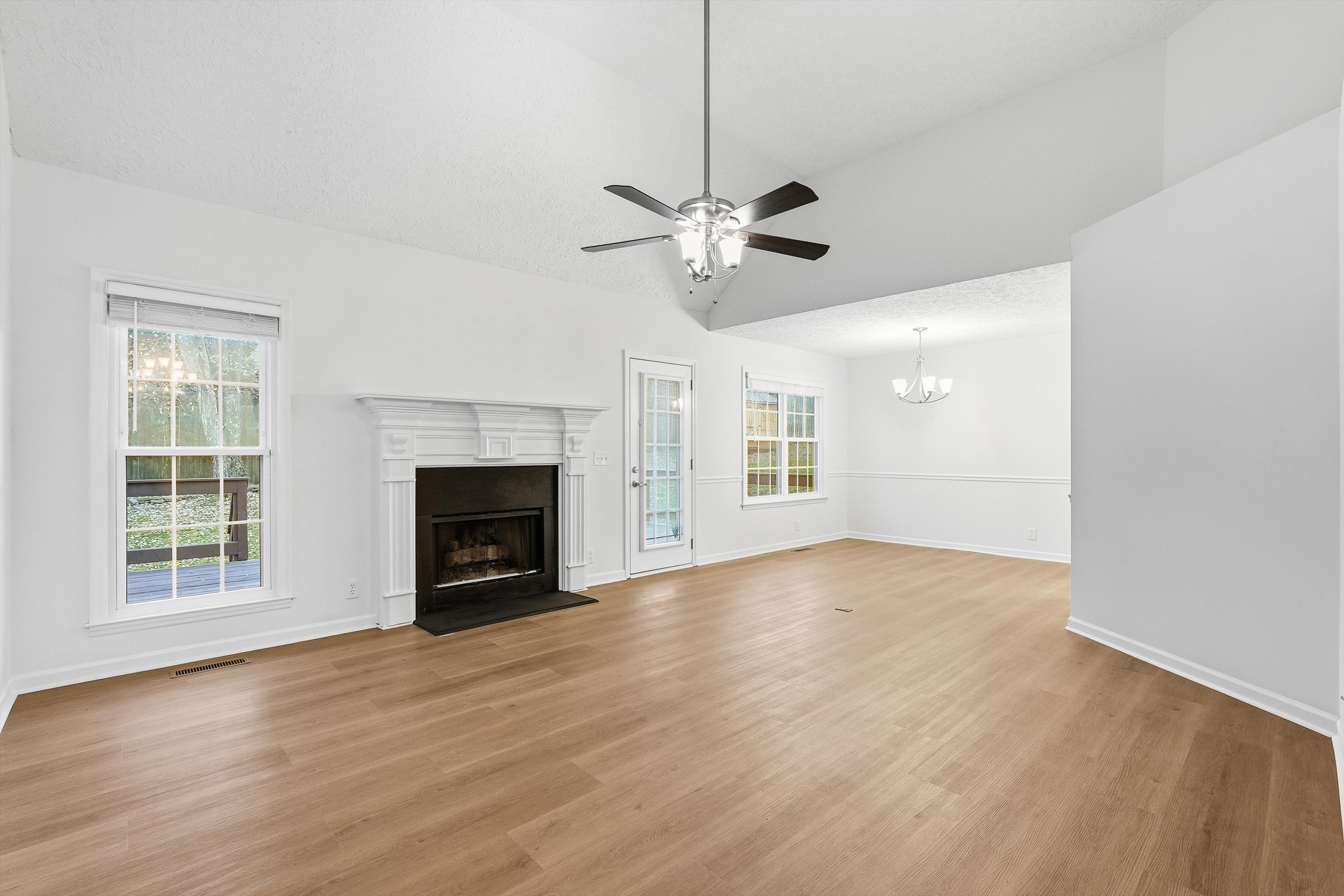 2121 Ransom Place Nashville, TN 37217 - Photo 3 of 22 Gallery Image 3