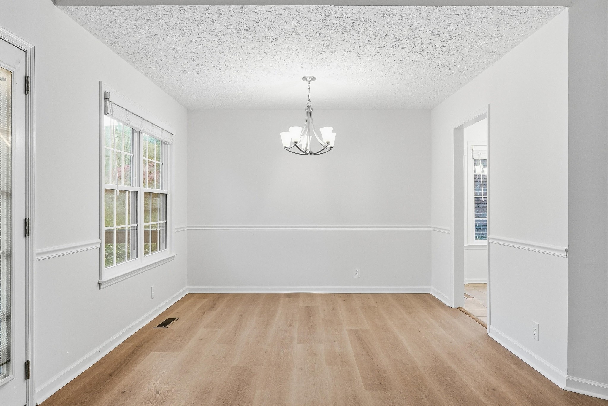 2121 Ransom Place Nashville, TN 37217 - Photo 6 of 22 Gallery Image 6