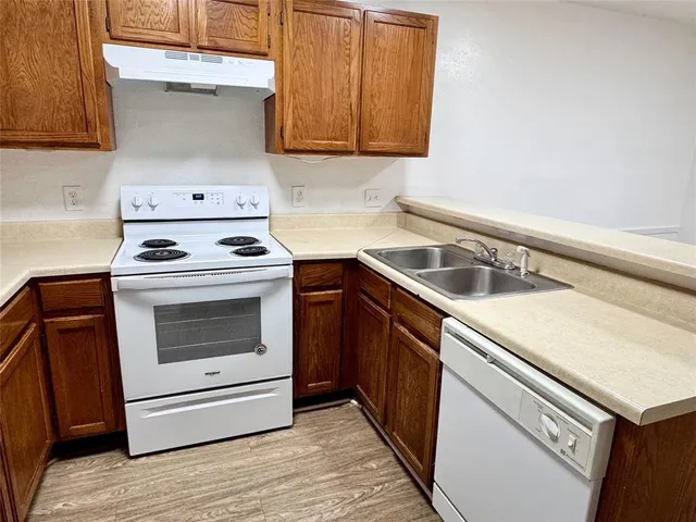 $1,450 | 7554 Boxwood Court, Fort Worth, TX 76133