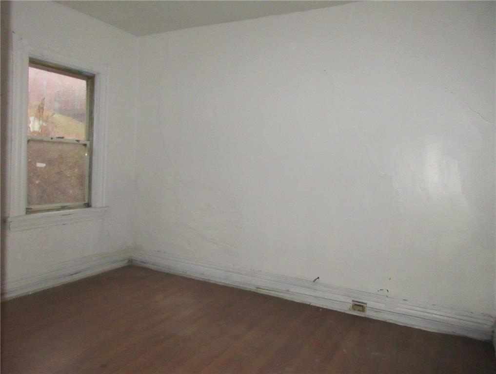 751 Bryn Mawr Road Pittsburgh, PA 15219 - Photo 12 of 17 BR3