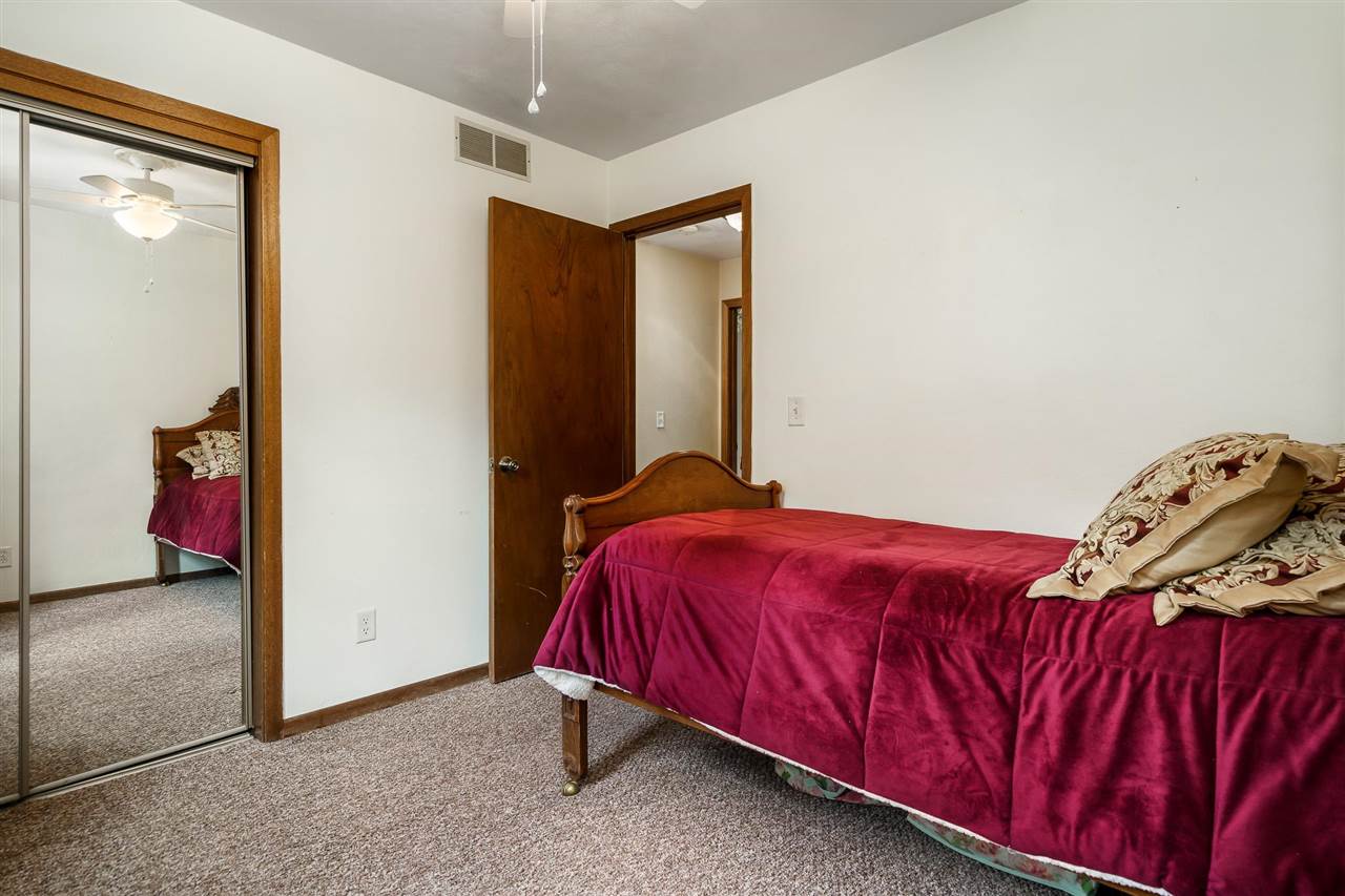 11128 Cedarbrook Road Roscoe, IL 61073 - Photo 14 of 18 Gallery Image 14