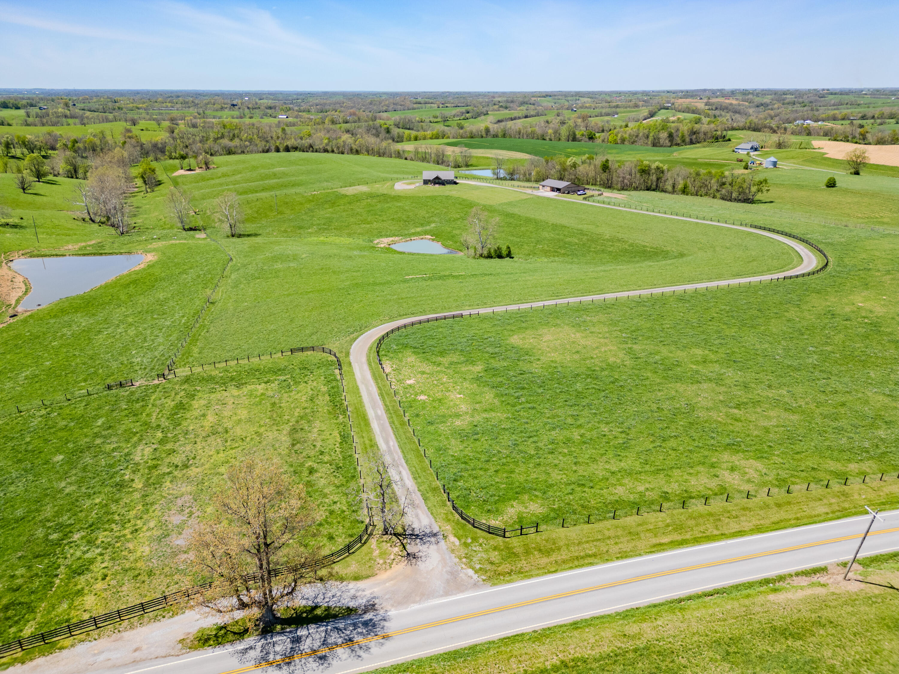5990 Moorefield Road Carlisle, KY 40311 - Photo 20 of 79 5990Moorefield-0644