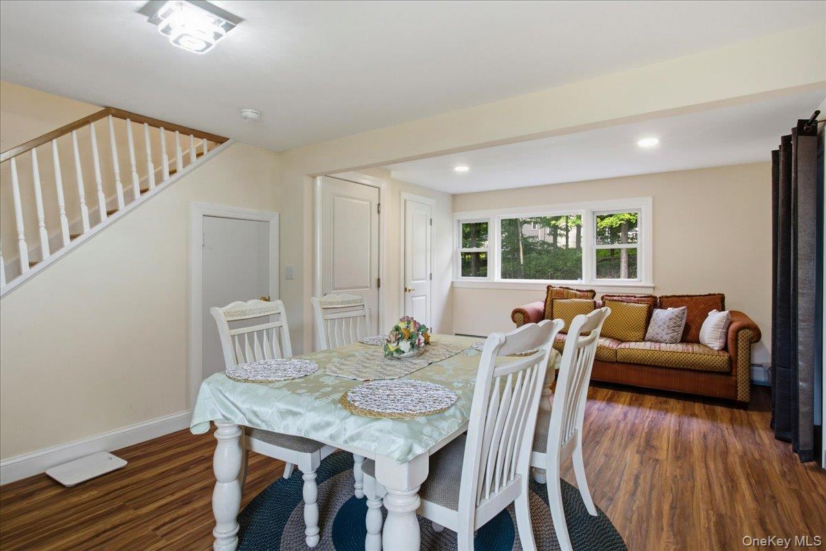 436 Storms Road Valley Cottage, NY 10989 - Photo 8 of 34