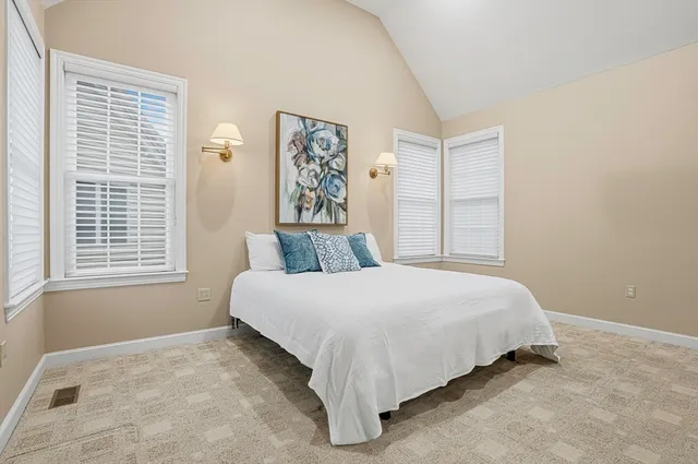 $747,000 | 20 Braeburn Lane, Unit 20, Ashland, MA 01721