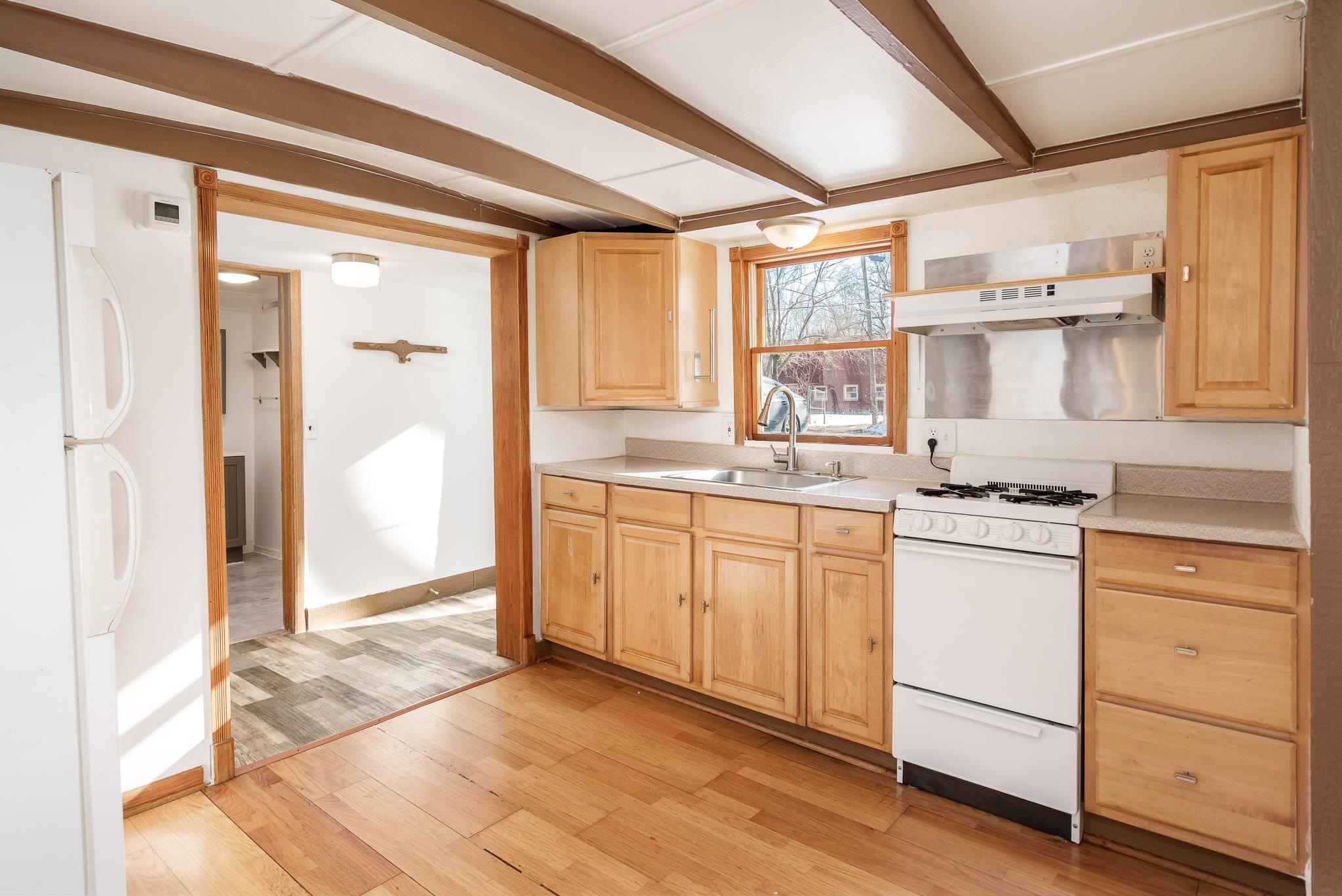 1764 Leonard Road Rockford, IL 61109 - Photo 6 of 28