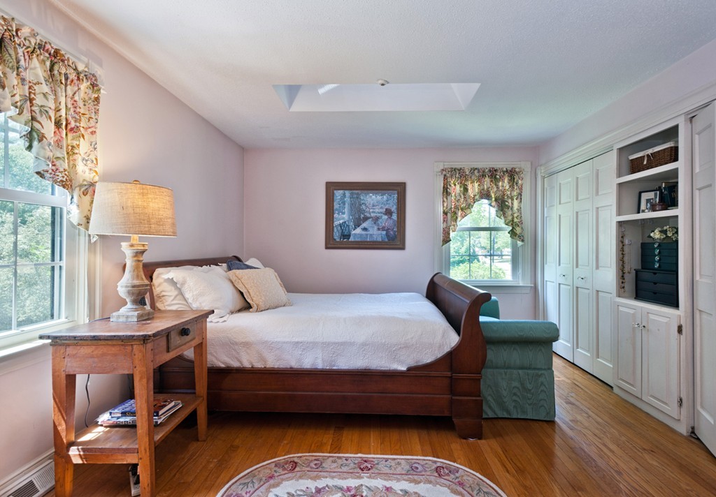 217 Queens Brook Road Pembroke, MA 02359 - Photo 17 of 27 Gallery Image 17