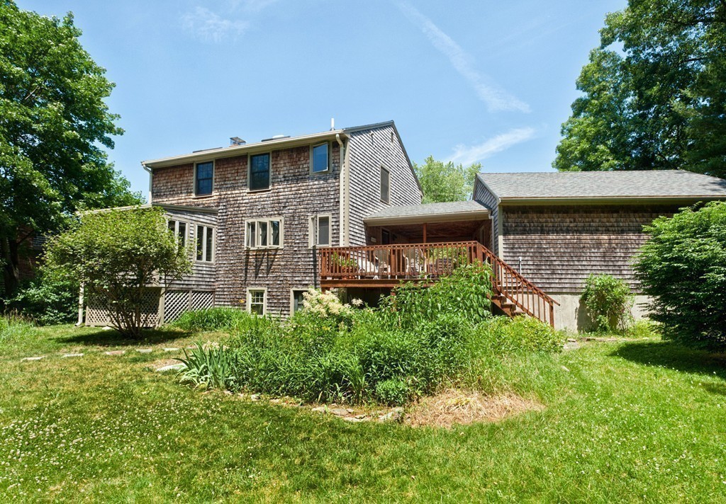 217 Queens Brook Road Pembroke, MA 02359 - Photo 21 of 27 Gallery Image 21