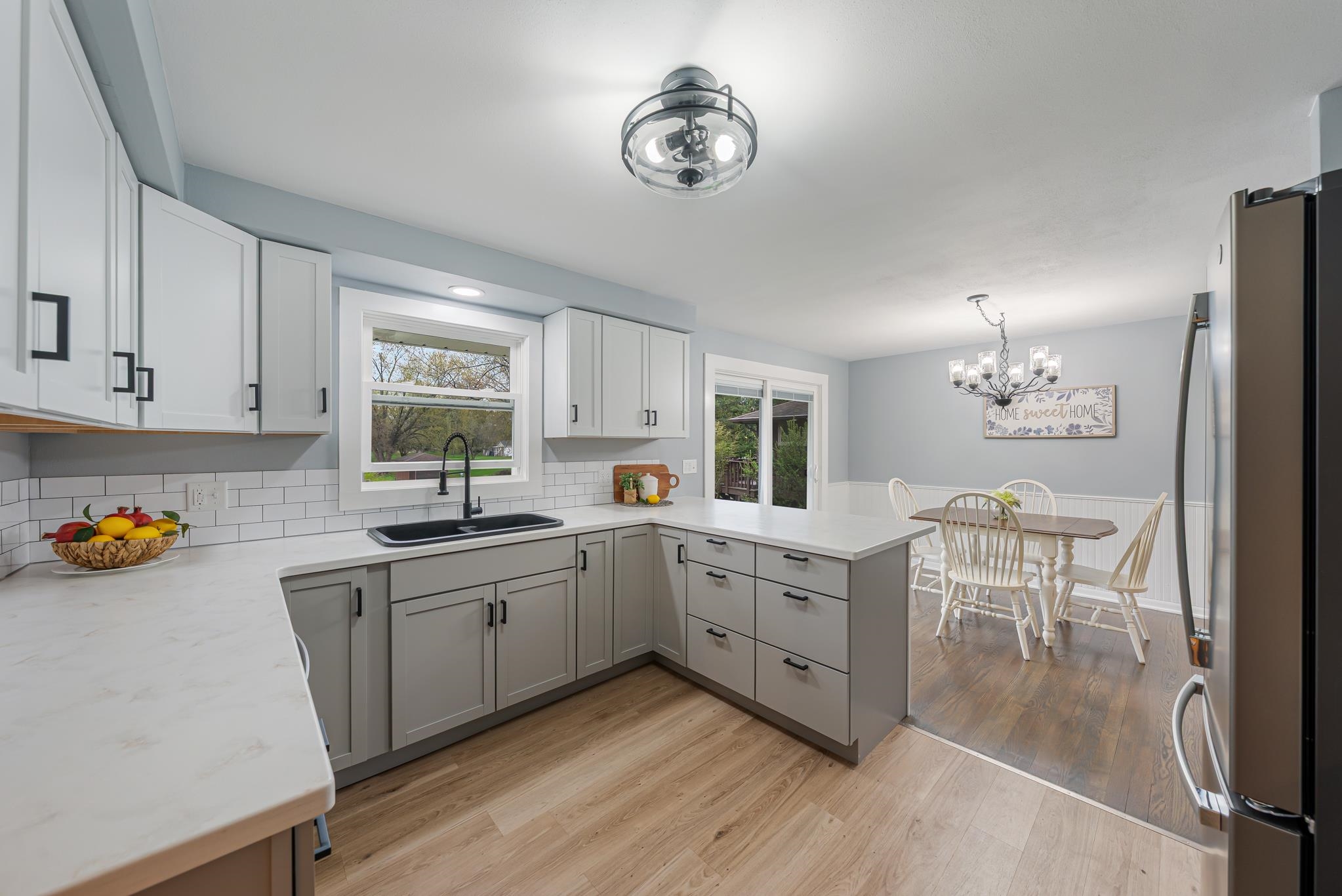 1034 South Ridge Lane Appleton, WI 54914 - Photo 6 of 50