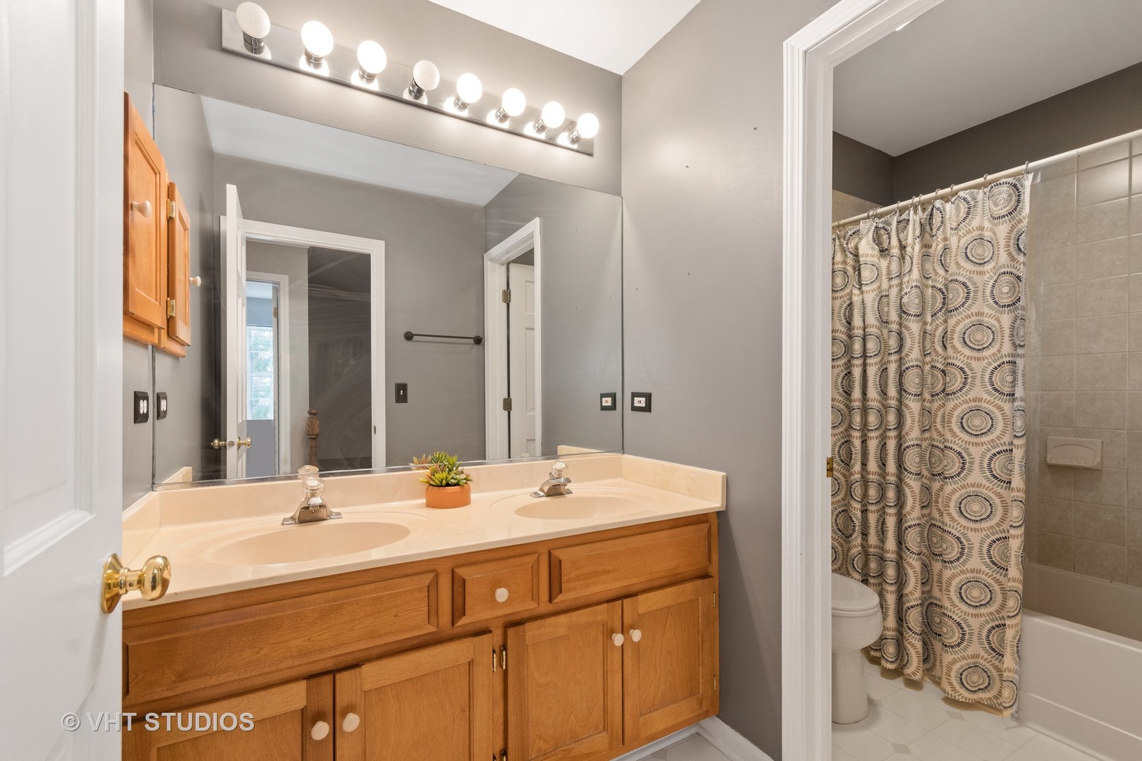 2766 Miller Road Geneva, IL 60134 - Photo 18 of 25