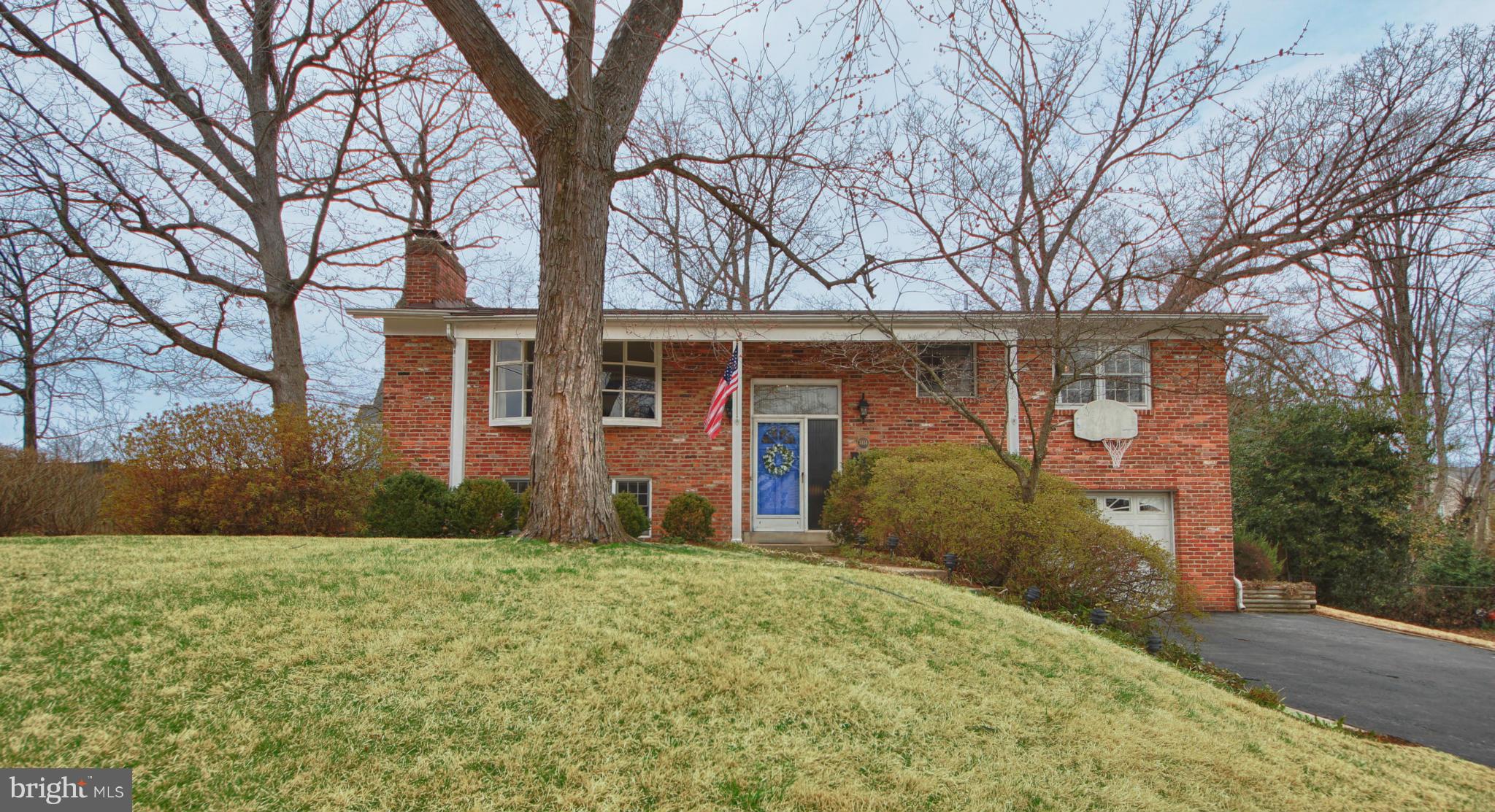 3414 Ramsgate Terrace Alexandria, VA 22309 - Photo 1 of 28 Exterior (Front)
