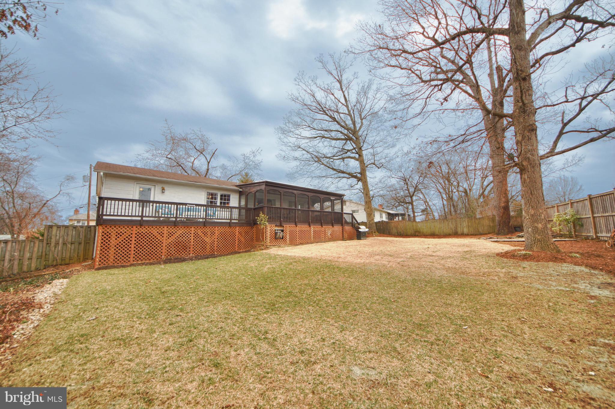 3414 Ramsgate Terrace Alexandria, VA 22309 - Photo 19 of 28 Exterior (Rear)