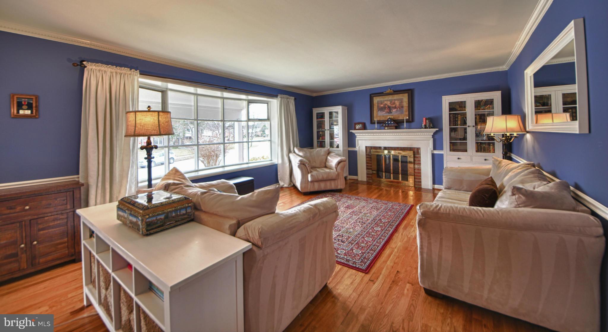 3414 Ramsgate Terrace Alexandria, VA 22309 - Photo 6 of 28 Living Room