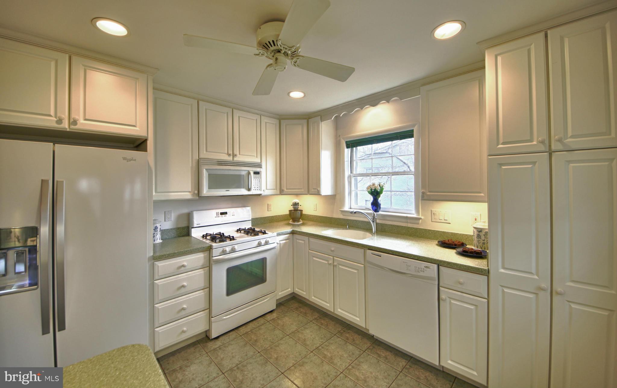 3414 Ramsgate Terrace Alexandria, VA 22309 - Photo 10 of 28 Kitchen
