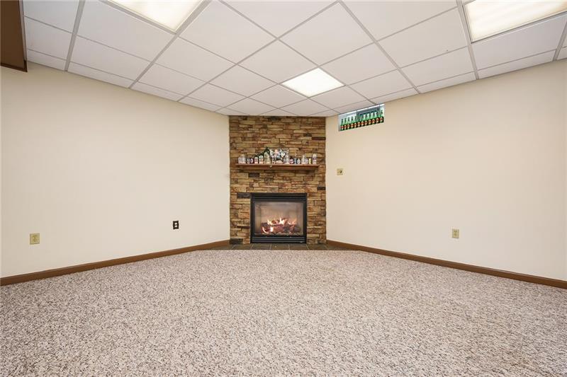 250 Seanor Road Irwin, PA 15642 - Photo 22 of 25 Gallery Image 22