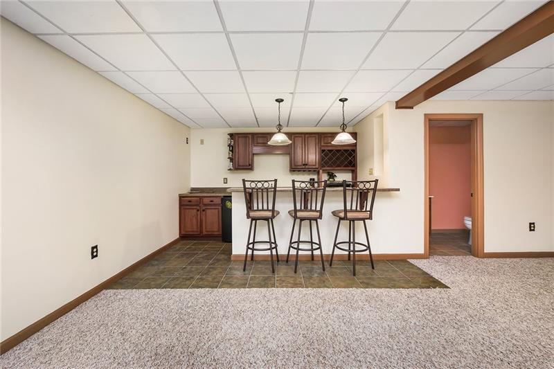250 Seanor Road Irwin, PA 15642 - Photo 23 of 25 Gallery Image 23