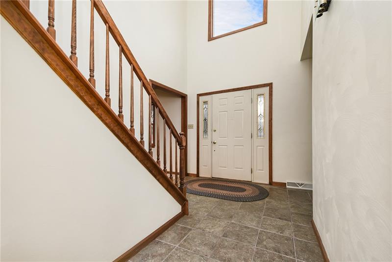 250 Seanor Road Irwin, PA 15642 - Photo 5 of 25 Gallery Image 5