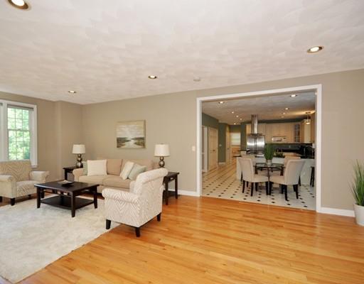 2 Conifer Hill Road Chelmsford, MA 01824 - Photo 9 of 32 a living room with furniture