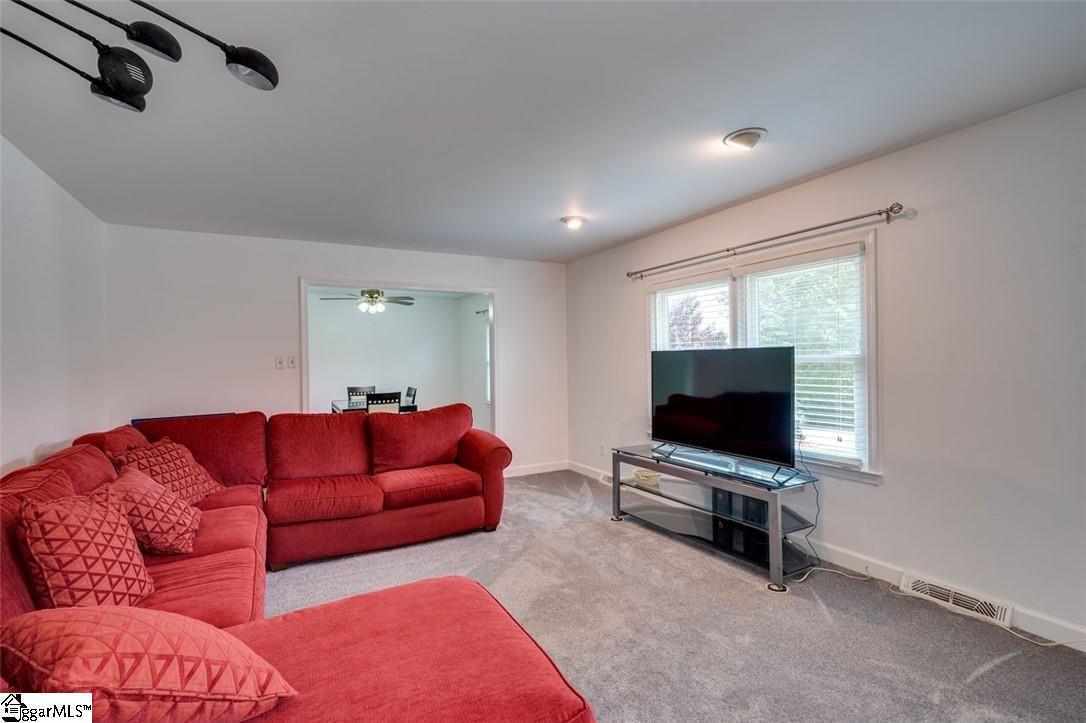 1315 Northampton Road Anderson, SC 29621 - Photo 9 of 25
