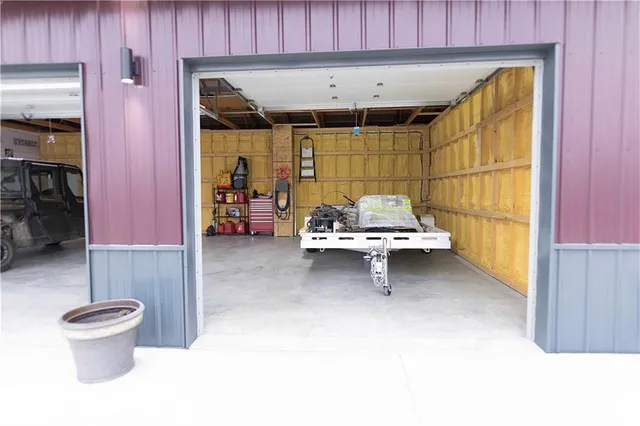 $1,000,000 | 32184 East 237th Street, Ridgeway, MO 64481