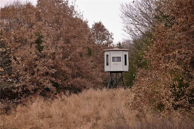 $1,000,000 | 32184 East 237th Street, Ridgeway, MO 64481