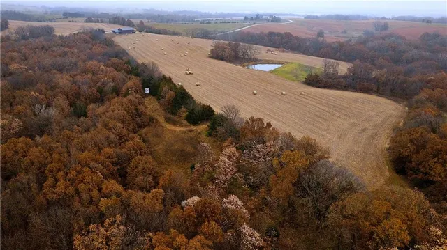 $1,000,000 | 32184 East 237th Street, Ridgeway, MO 64481