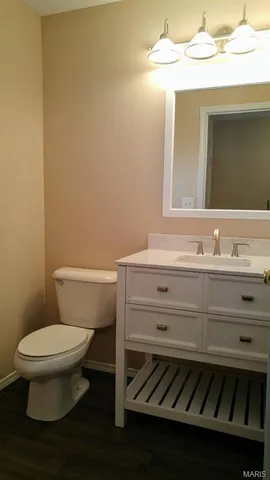 $270,000 | 18 West Homefield Point Court, O'Fallon, MO 63366