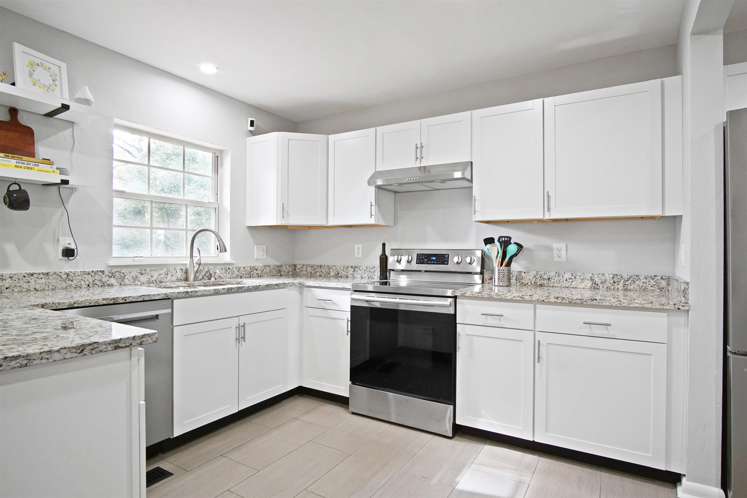 163 Sinclair Road Tallahassee, FL 32312 - Photo 14 of 35 Gallery Image 14