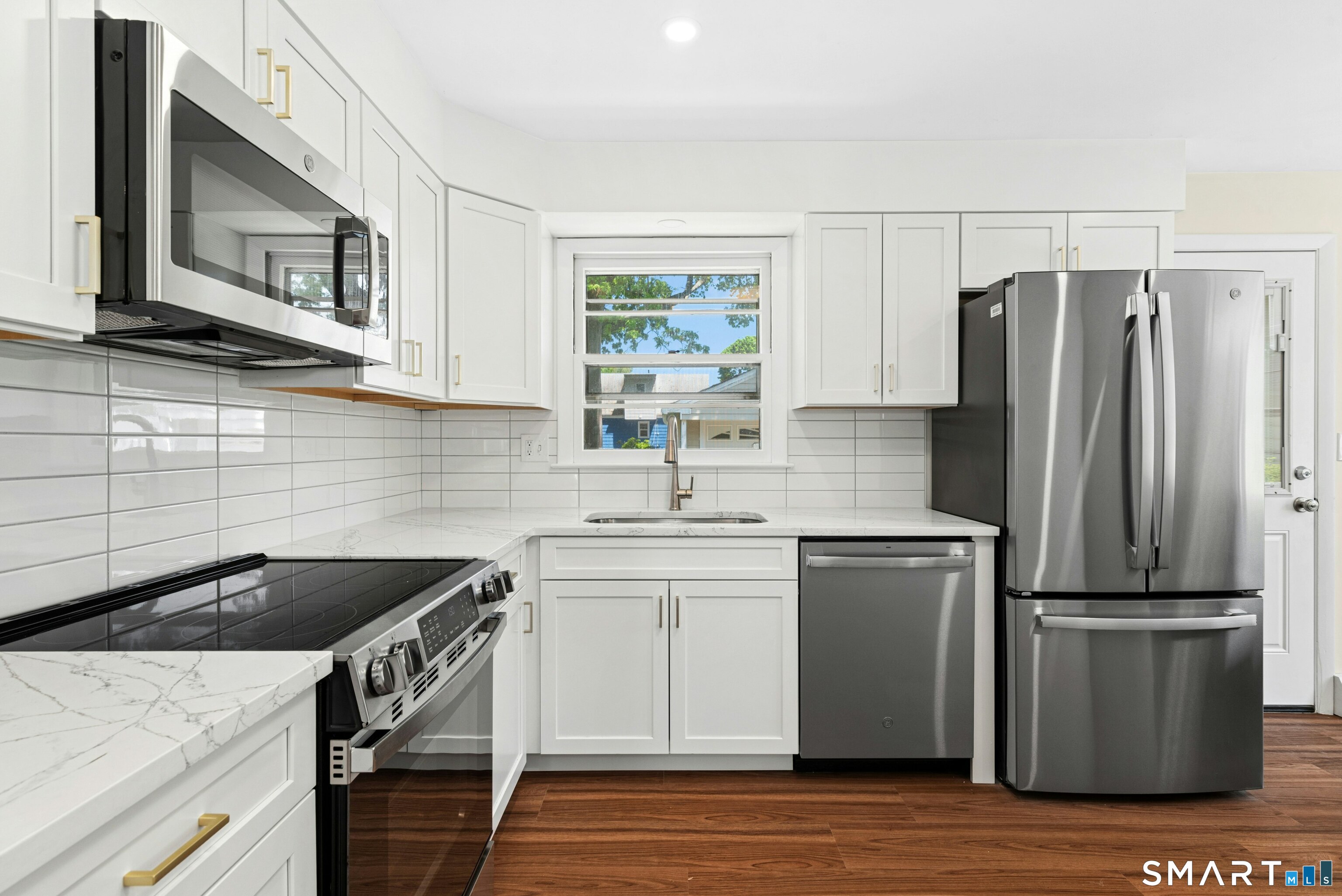 140 Spring Street Stratford, CT 06614 - Photo 12 of 28